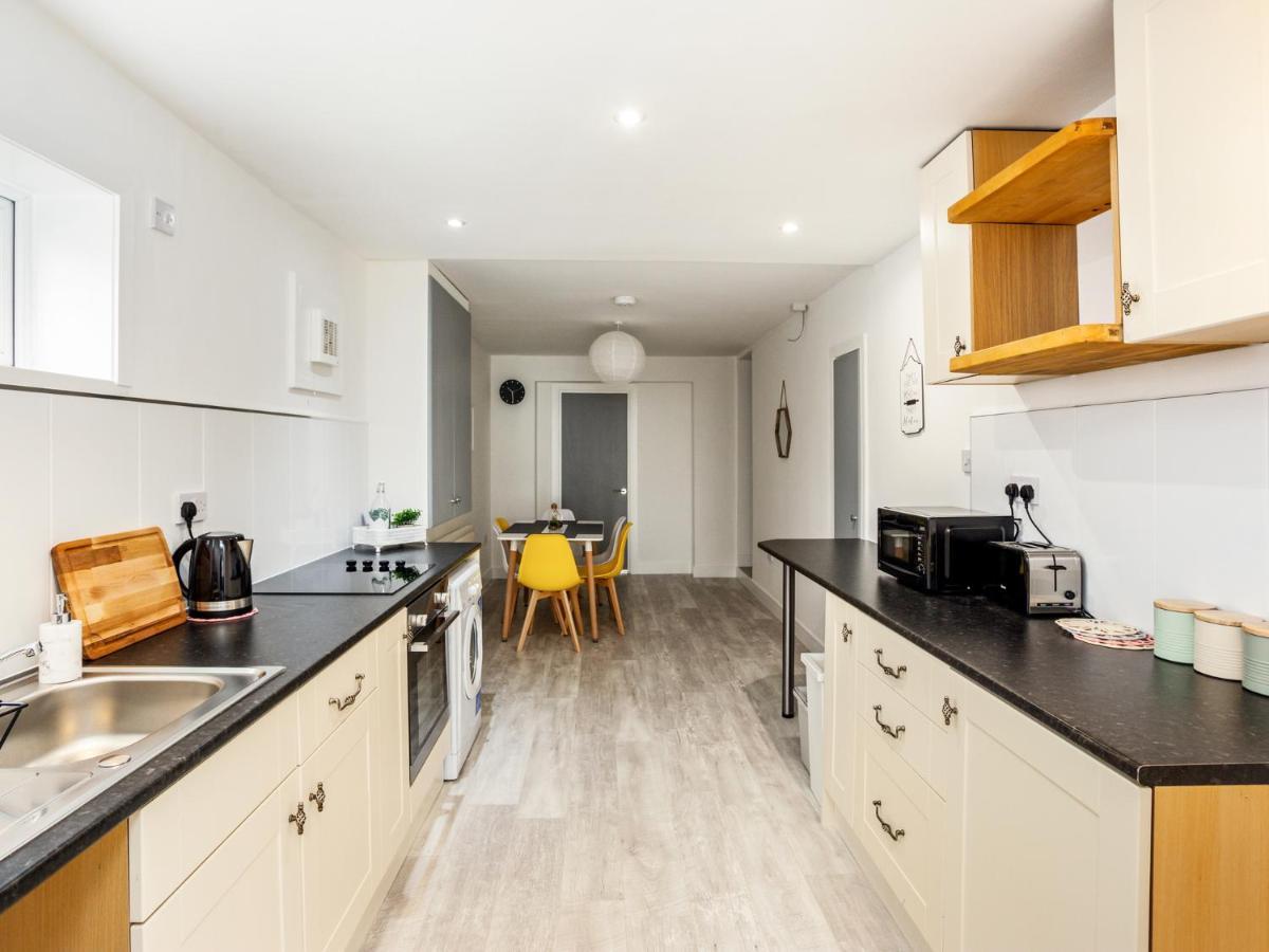 Outstanding 6 Sleeper - Great Location - Legoland Villa Windsor Exterior photo