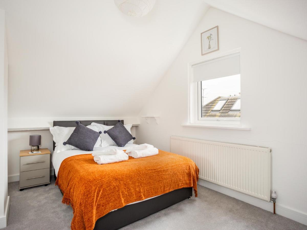 Outstanding 6 Sleeper - Great Location - Legoland Villa Windsor Exterior photo