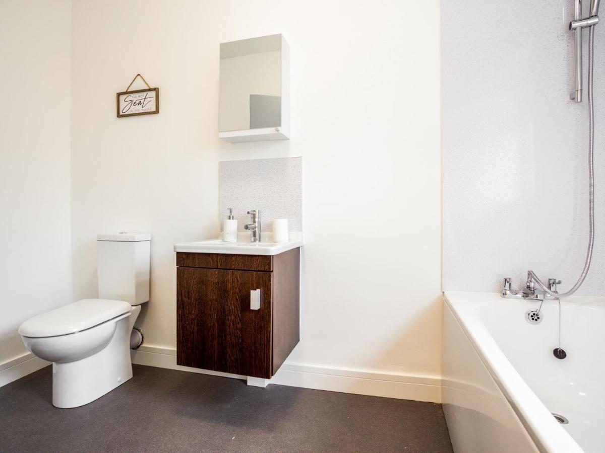 Outstanding 6 Sleeper - Great Location - Legoland Villa Windsor Exterior photo